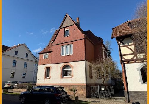 Straßenansicht