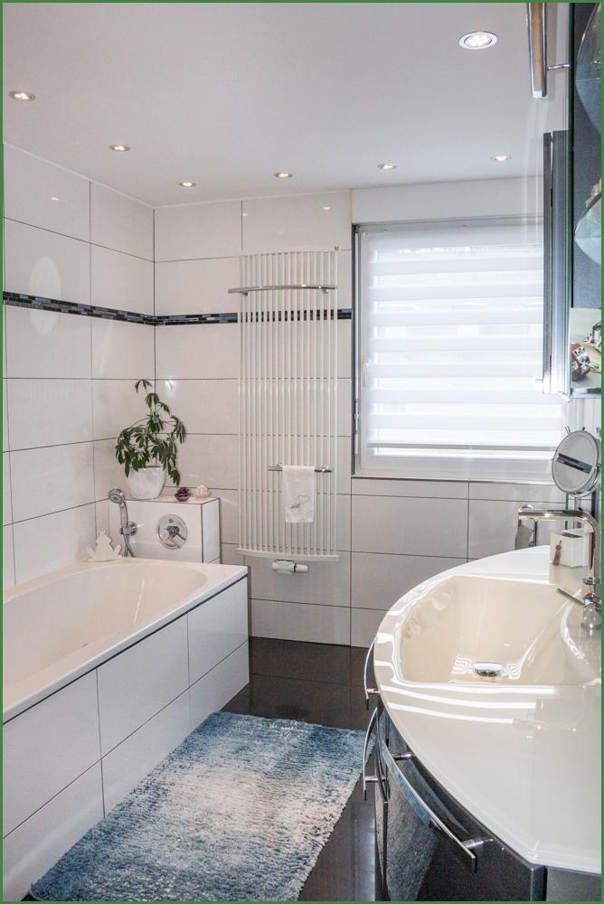 Badewanne im Erdgeschoss
