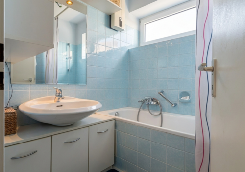 EG re. Badezimmer