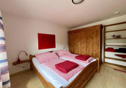 Schlafzimmer Wohnung 1