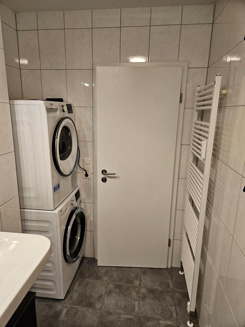 Bad Waschmaschine Trockner 