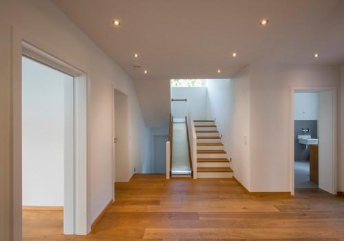 Treppenhaus mit Rutsche