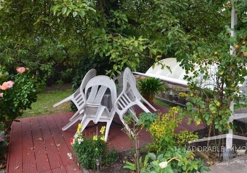 Ansicht: Gemütliches Sitzen im Garten