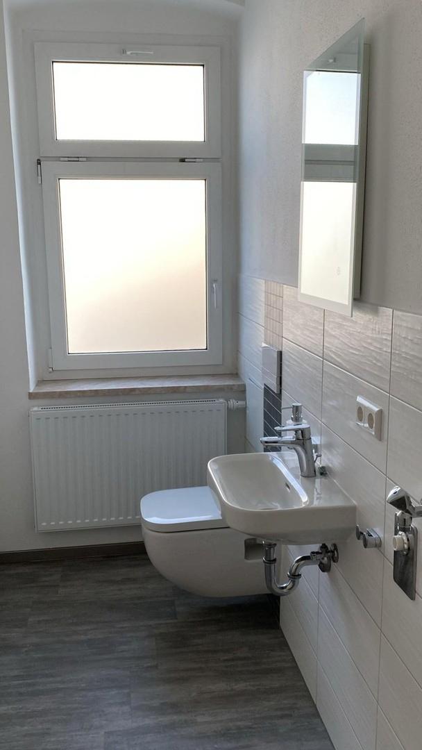 WC  mit Waschmaschinenanschluß
