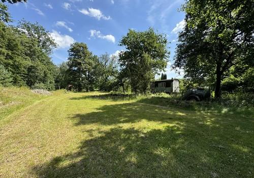 Blick Garten zum Wildackerweg