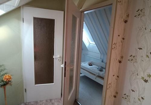 Kleines Zimmer DG