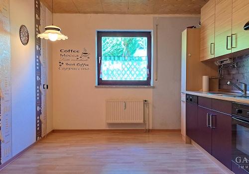 Küche im Erdgeschoss inklusive