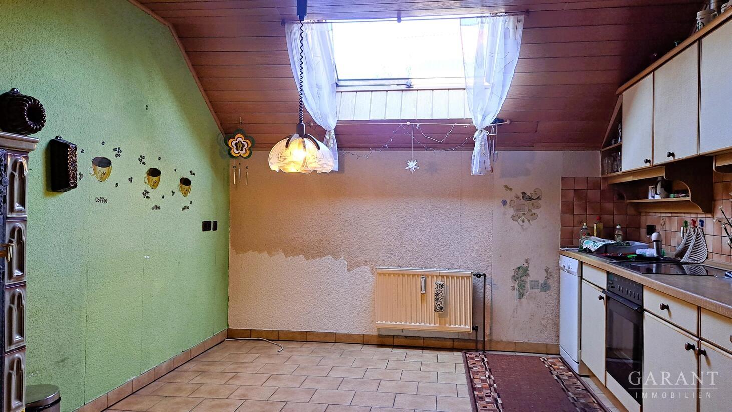 Geräumige Küche im Obergeschoss
