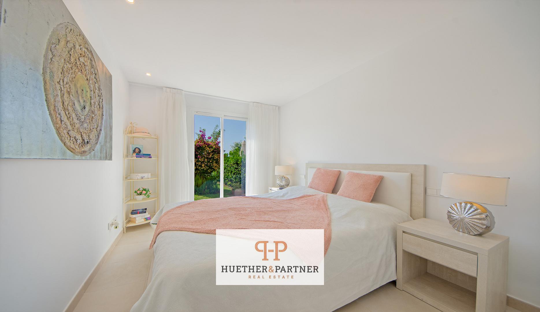 Schlafzimmer UG