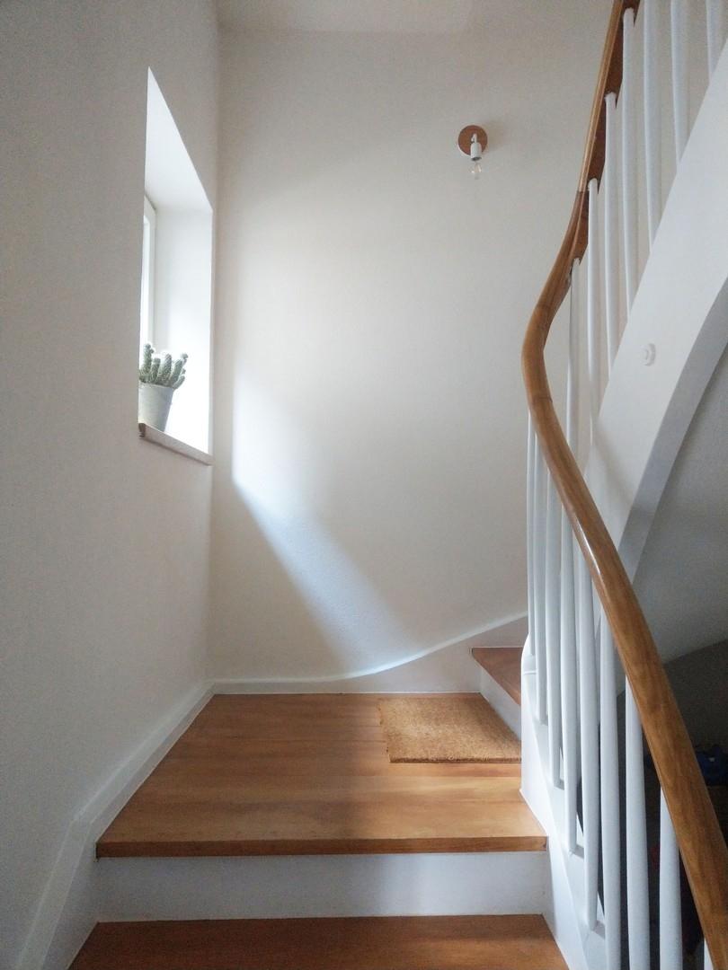 Treppenhaus zur Wohnung