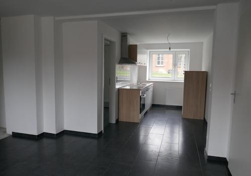 Bsp Wohnung mit Kueche im EG
