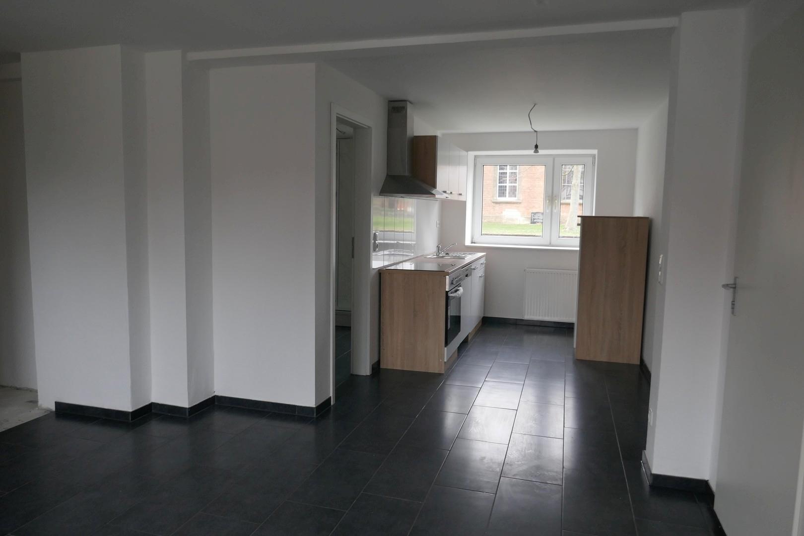 Bsp Wohnung mit Kueche im EG