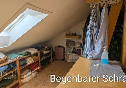 Begehbarer Schrank OG