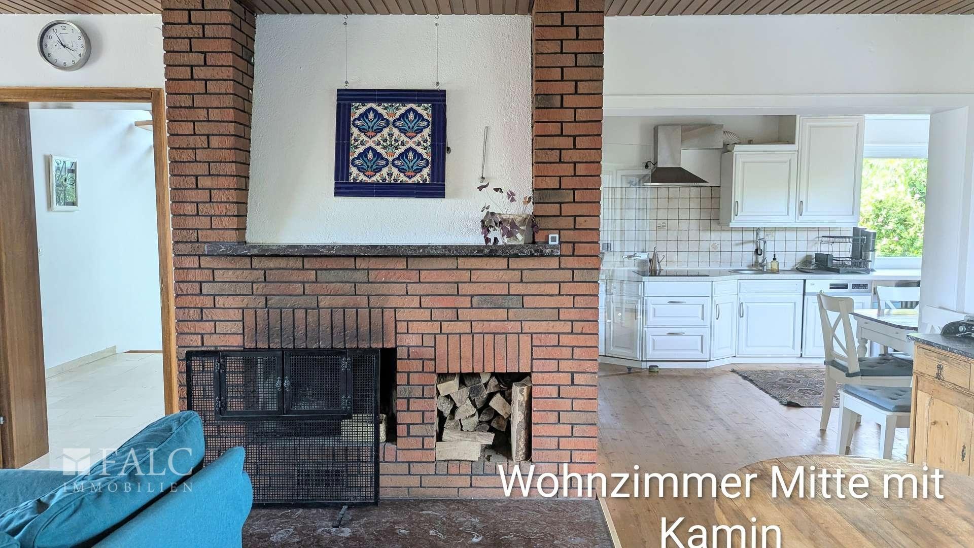 Wohnzimmer Mitte Kamin