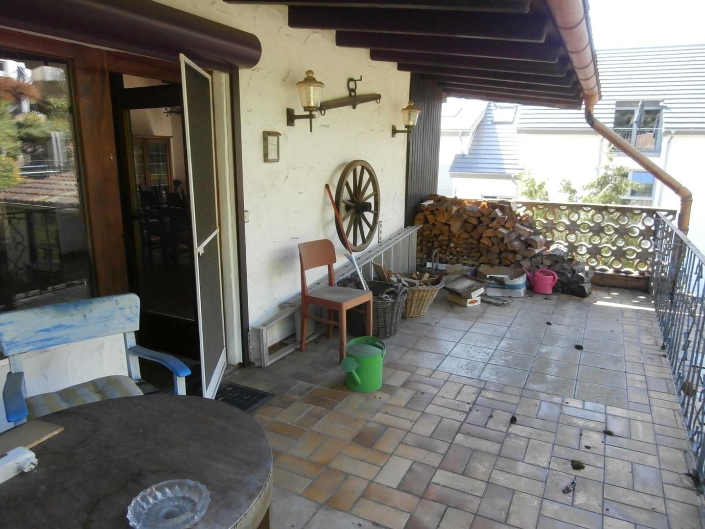 2. OG Balkon
