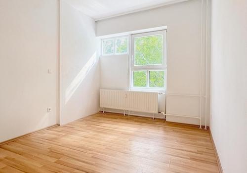 Schlafzimmer zum Park 3.OG