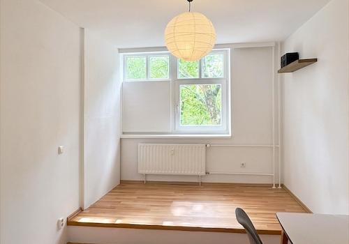Arbeitszimmer 2. OG