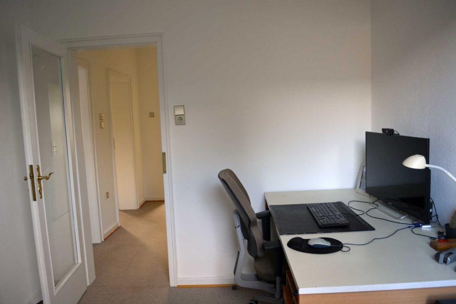 9 - Arbeitszimmer