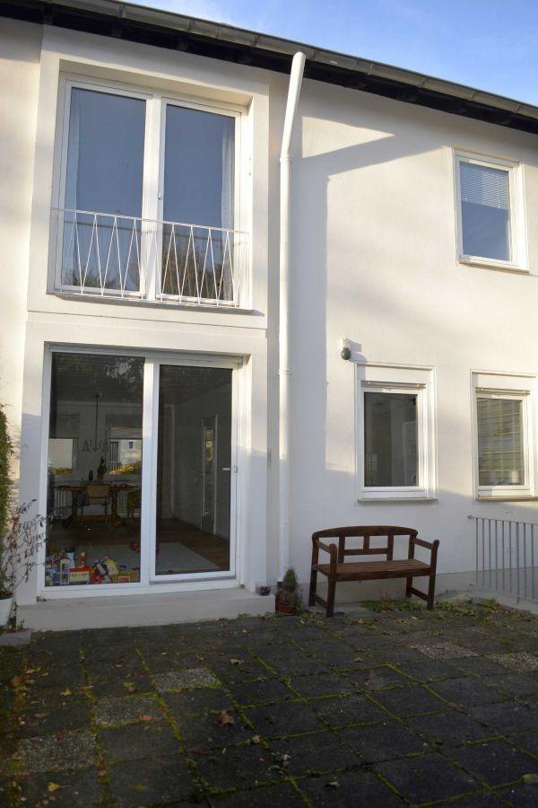 12 - Haus hinten