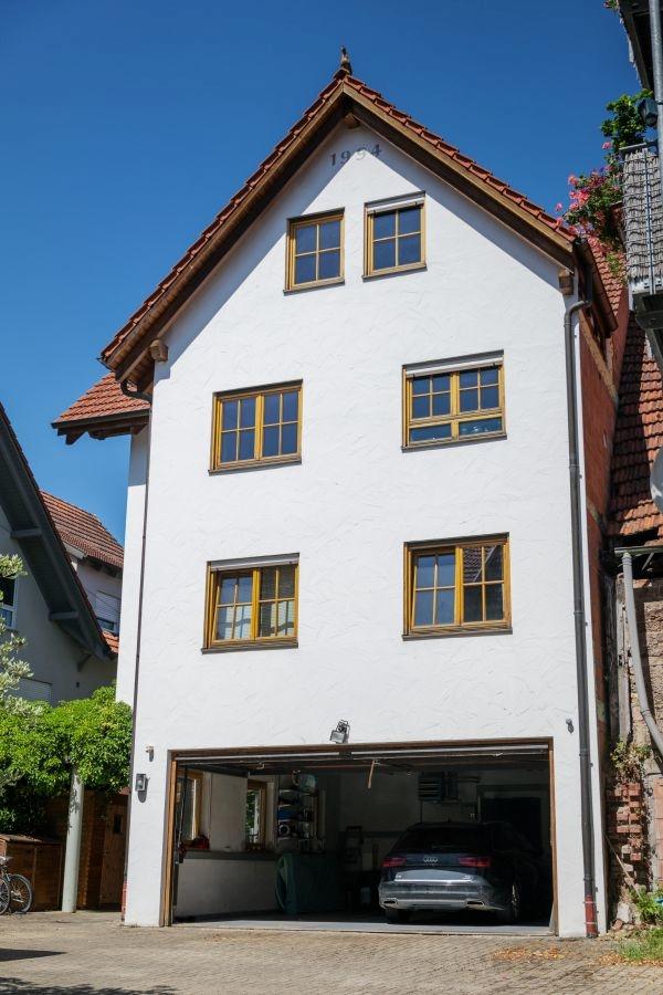 001 Haus Titelbild