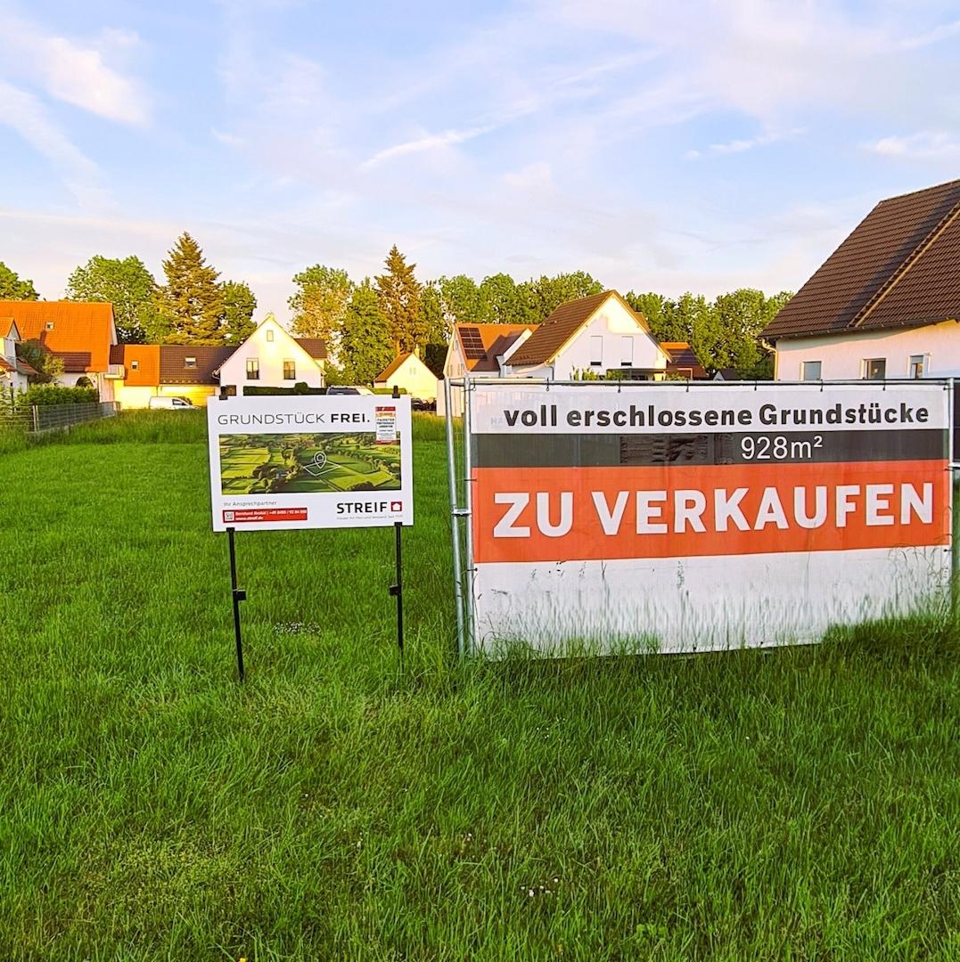 Grundstück - voll erschlossen! TOP-Lage!