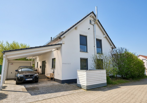 Vorderansicht links