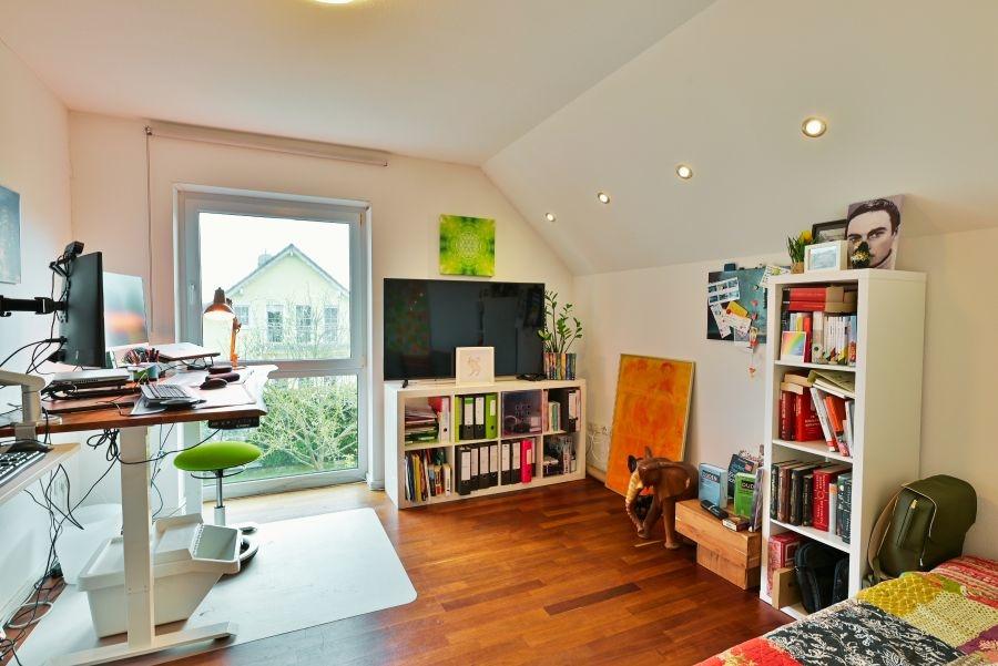 Büro-Kinderzimmer 2