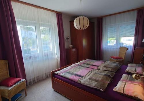 Schlafzimmer EG