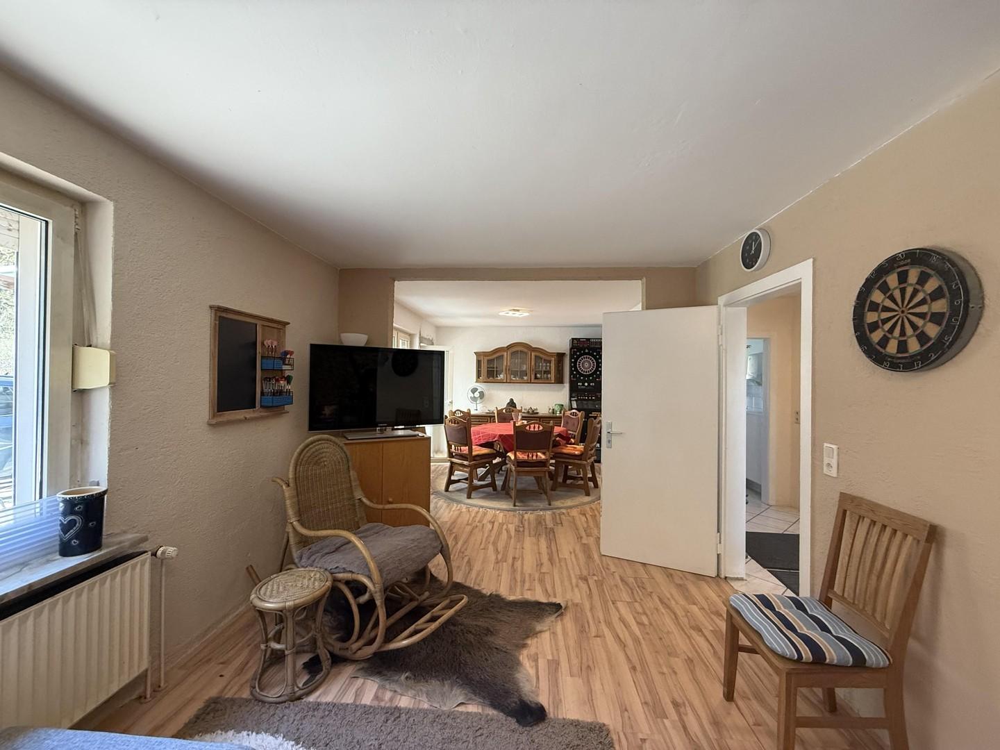 Wohnzimmer/Esszimmer