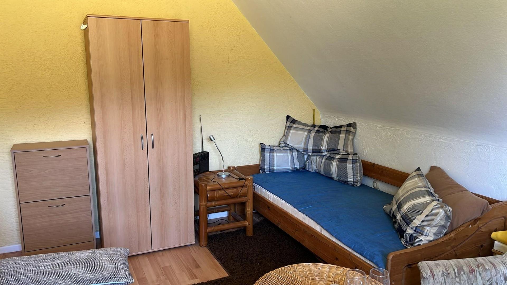 2. Zimmer OG