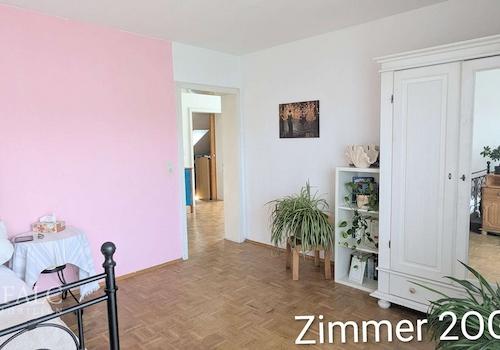 Zimmer 2I OG