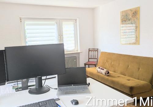 Zimmer 1 II Mitte
