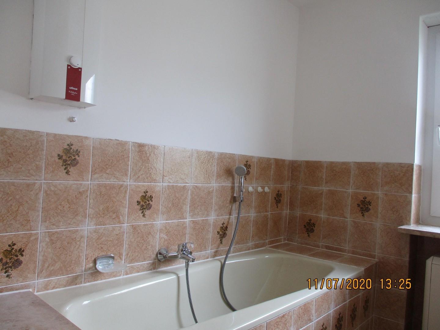 Bad Hochparterrewohnung