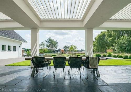 Überdachte Terrasse