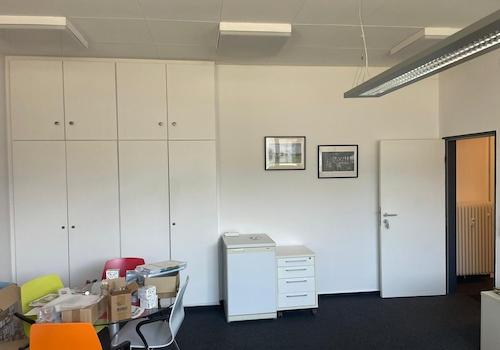 Büro 1