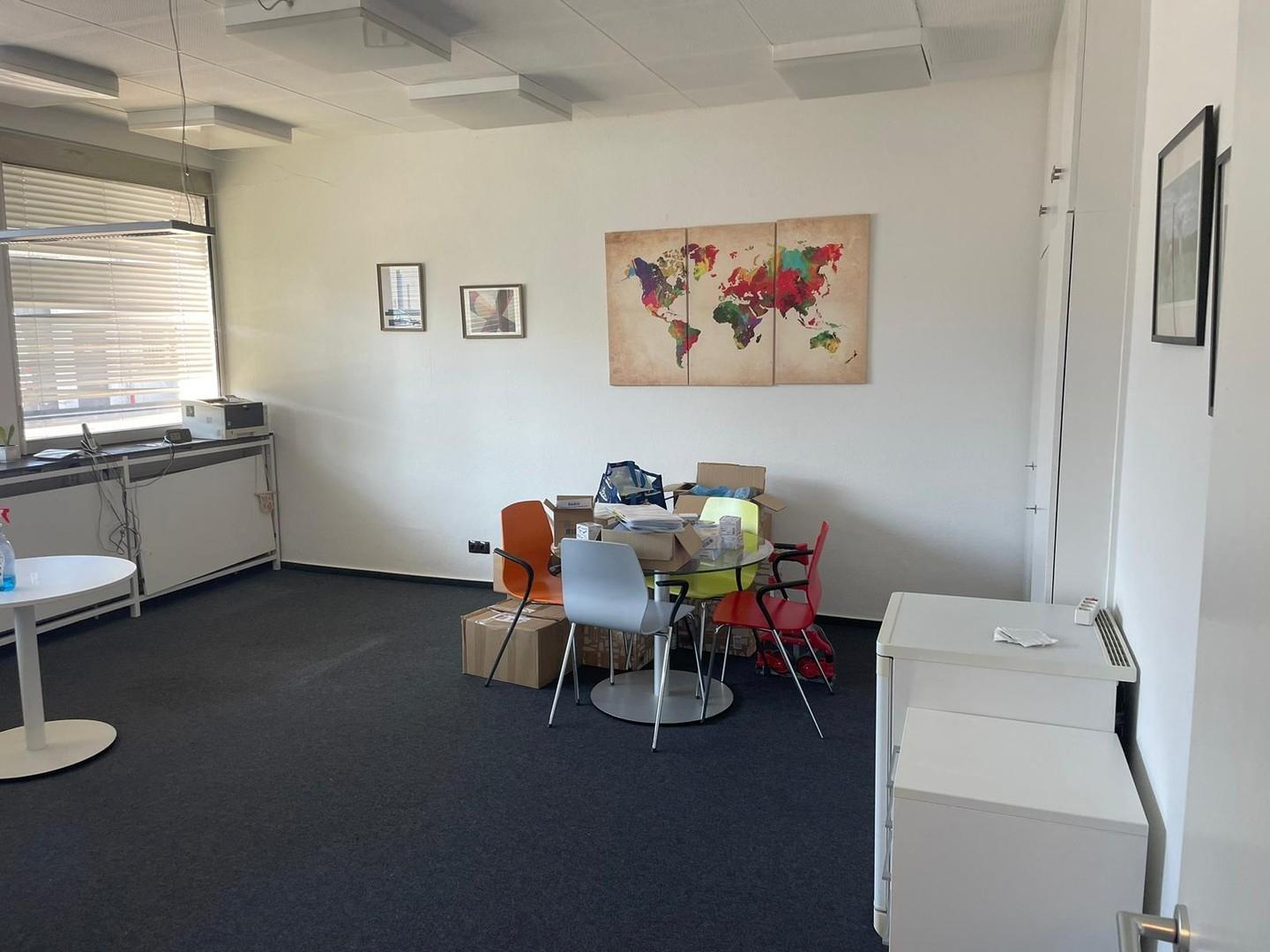 Büro 2