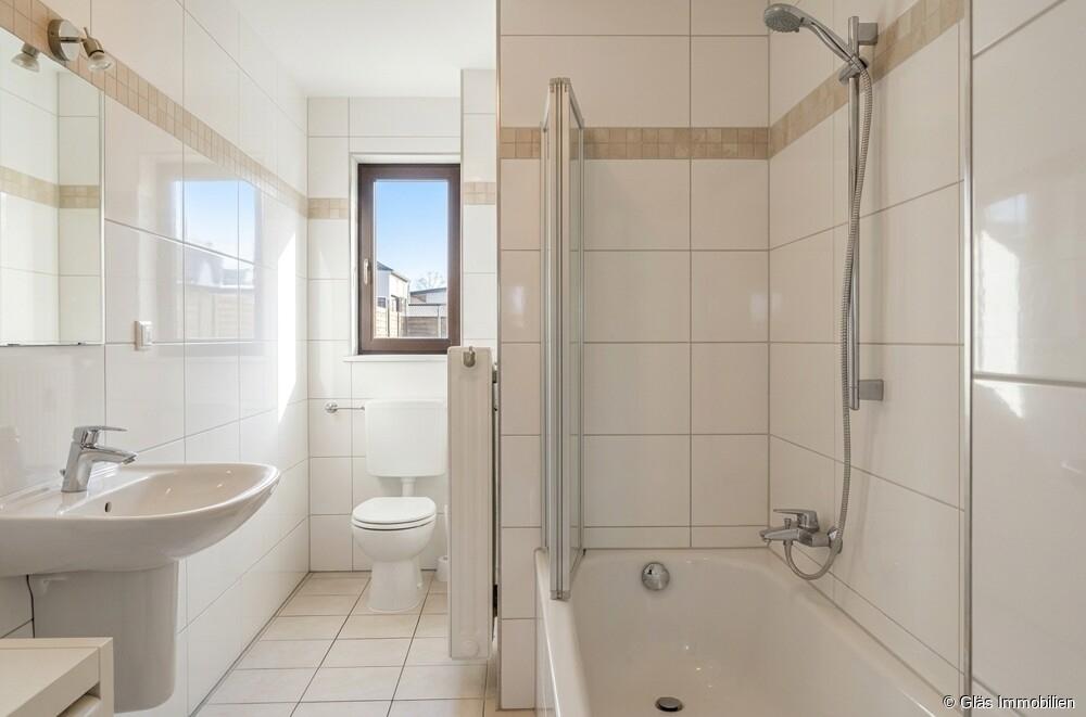 neu renoviertes Bad - KI-generiert