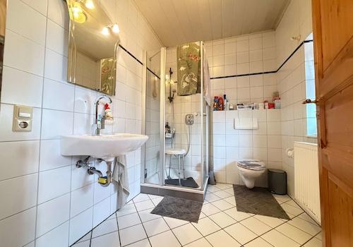 Duschbad EG