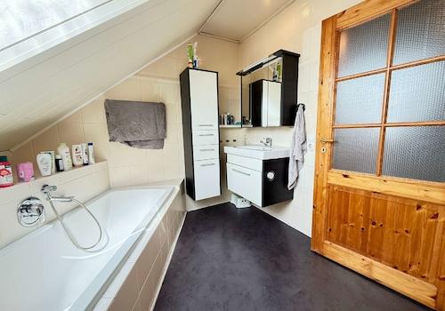 Badezimmer OG