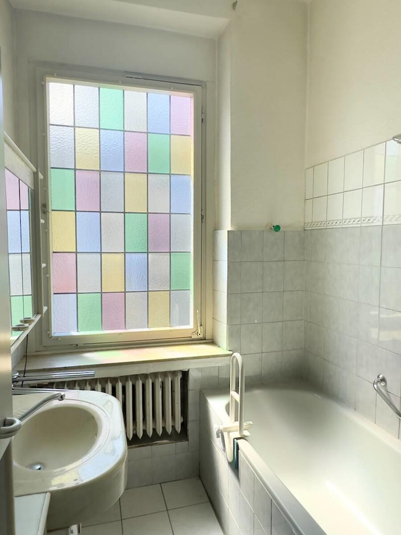 Wanne + Waschbecken