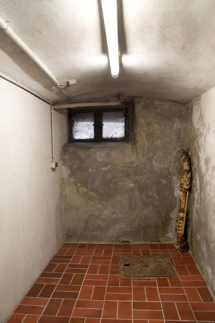 Kellerraum Zugang vom Waschraum