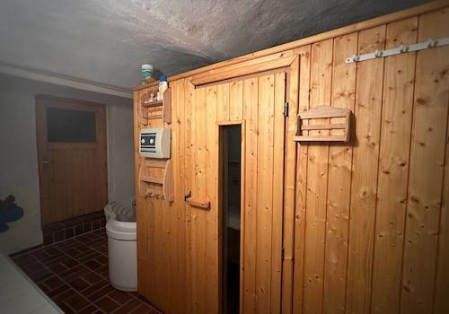 Wellnessraum im Keller