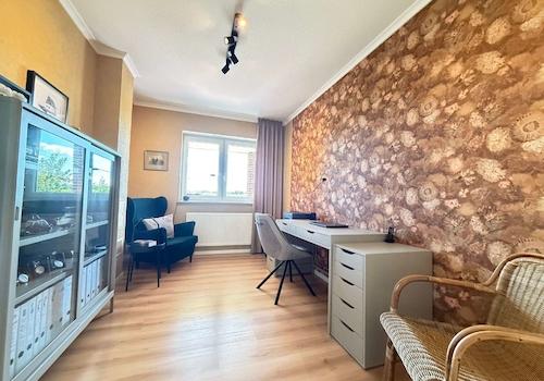 Gäste/Büro