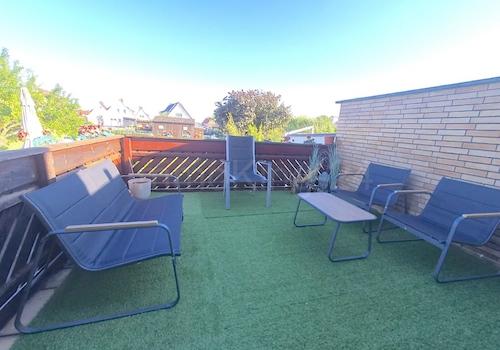SONNENBALKON 2