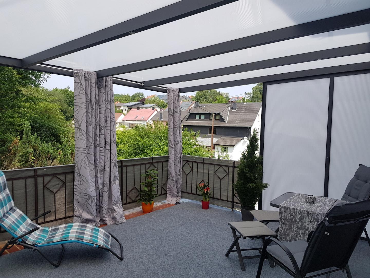 Balkon OG