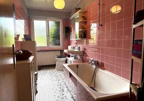 Badezimmer EG