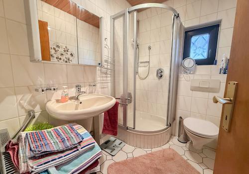 Badezimmer EG