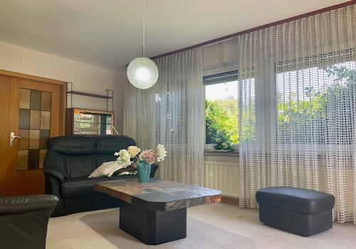 Wohnzimmer (EG)