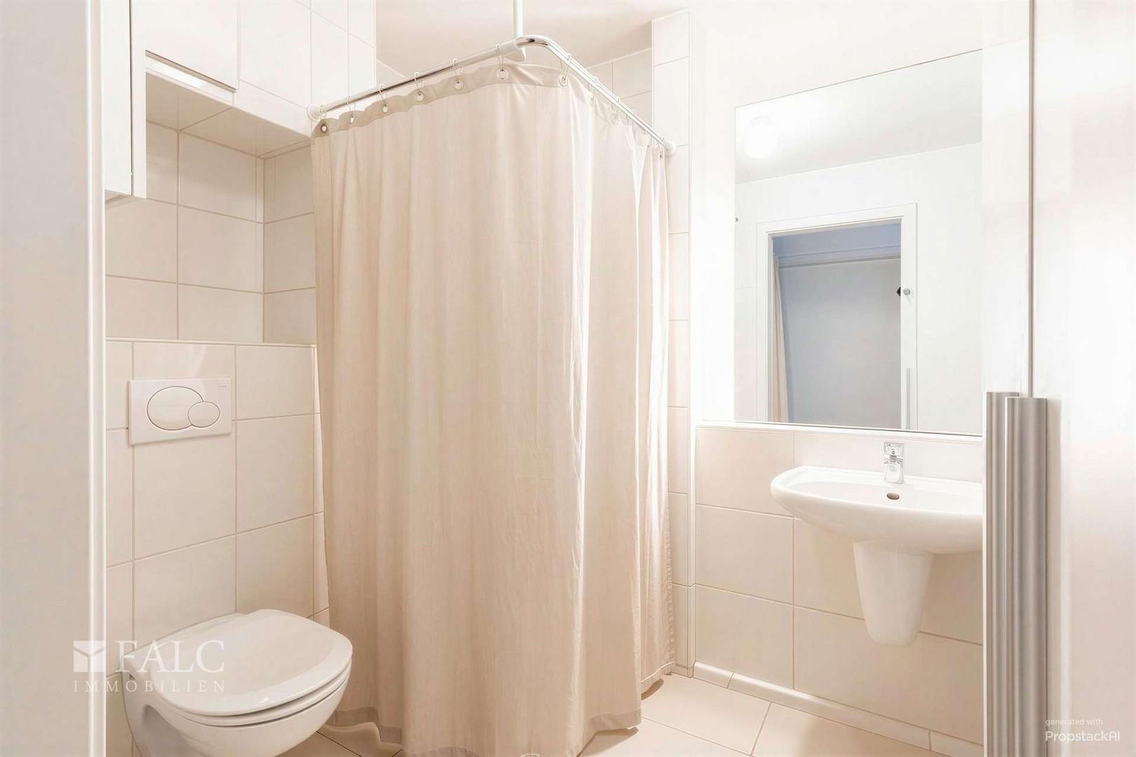 Badezimmer - (gestaged)