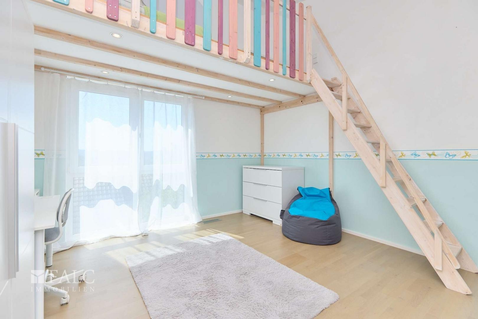Schlafzimmer II/III